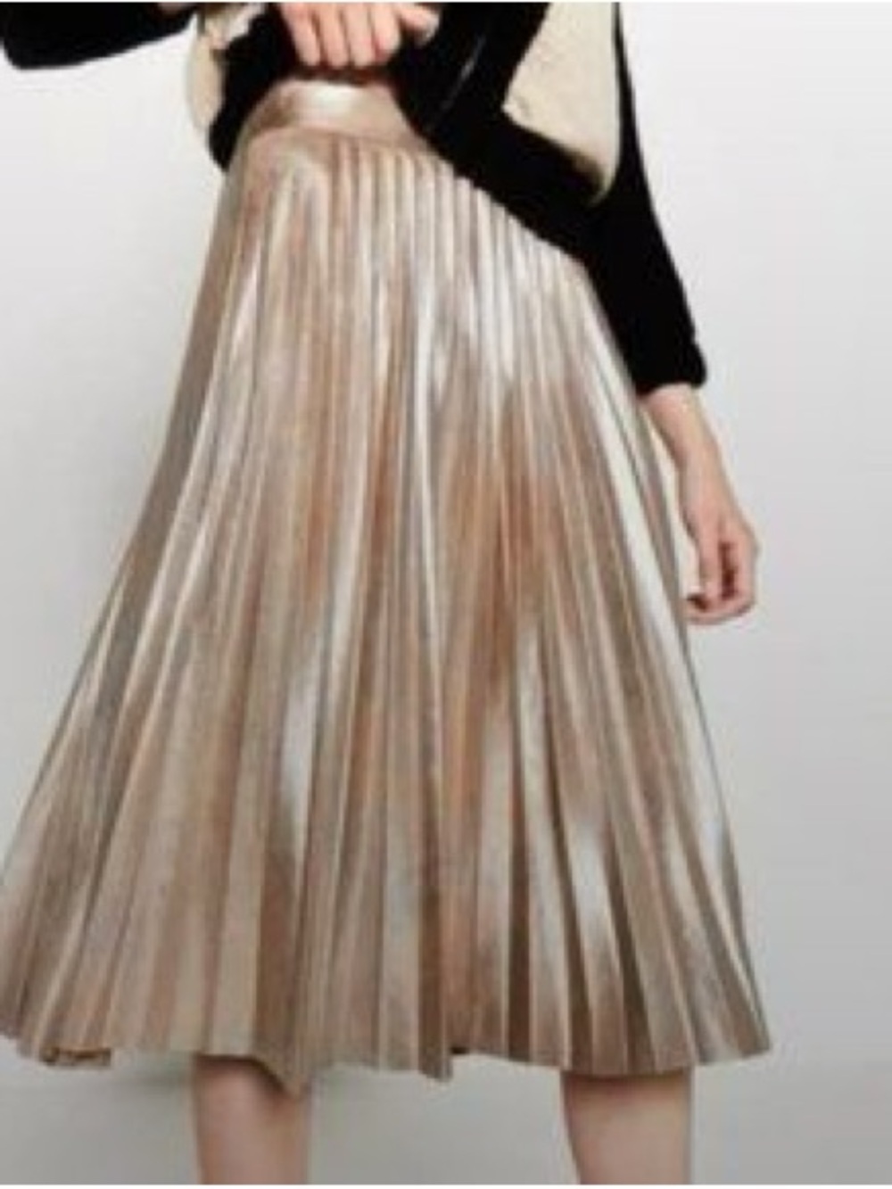 Zara Metallic Pleated Midi Skirt in Champagne Gold